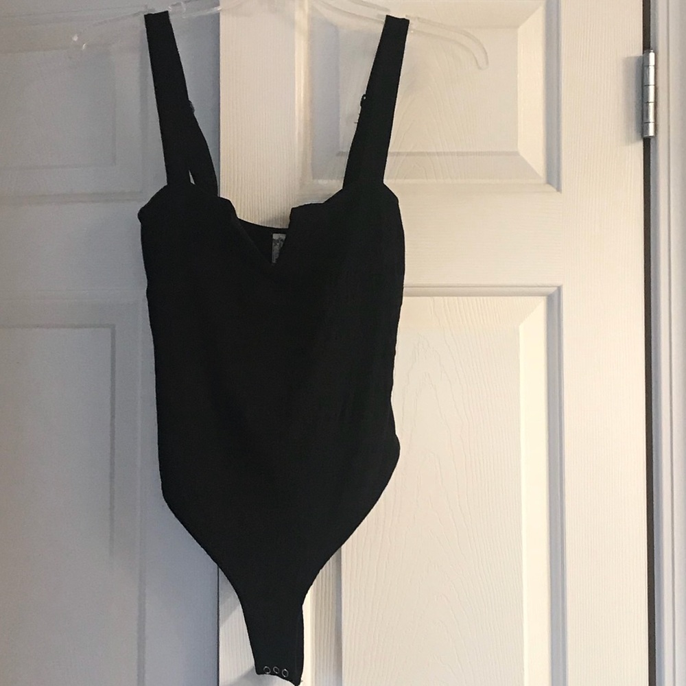 Free people Pippa V wire body suit